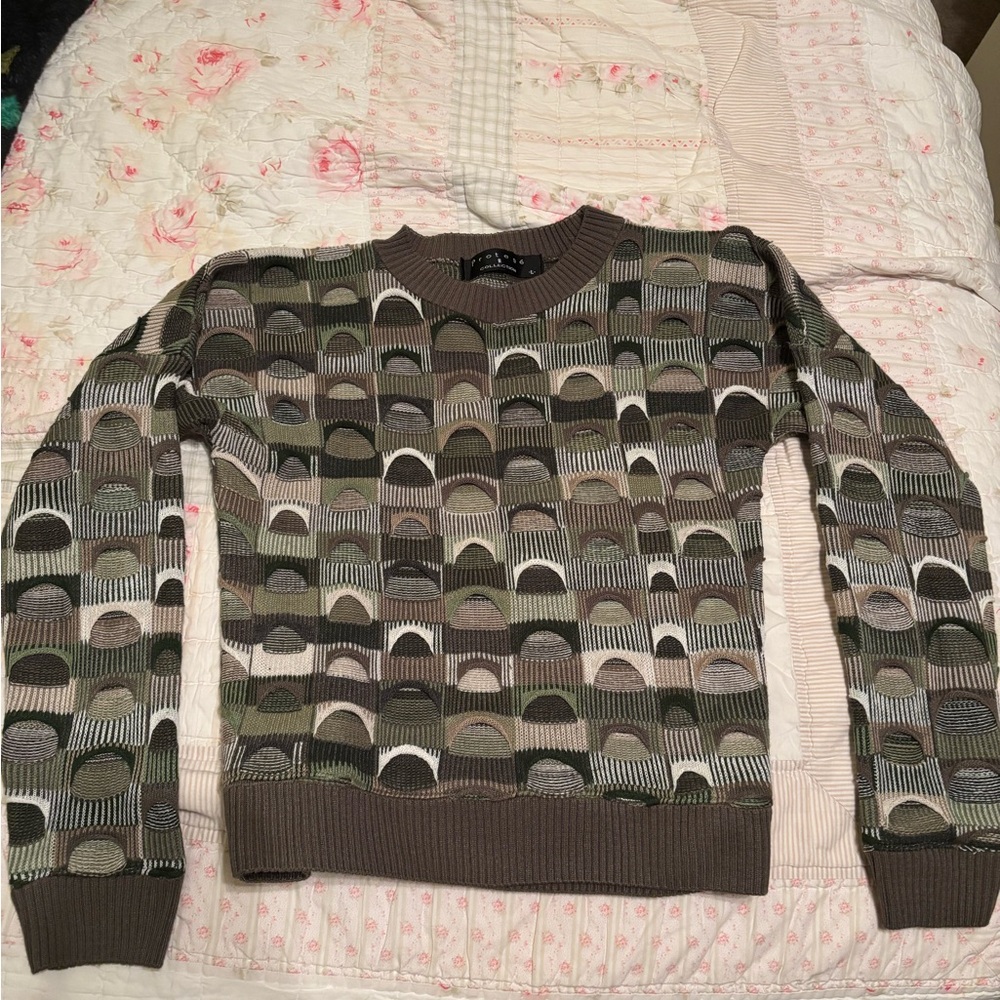 Vintage 80’s cotton knit sweater. Green and brown. XS